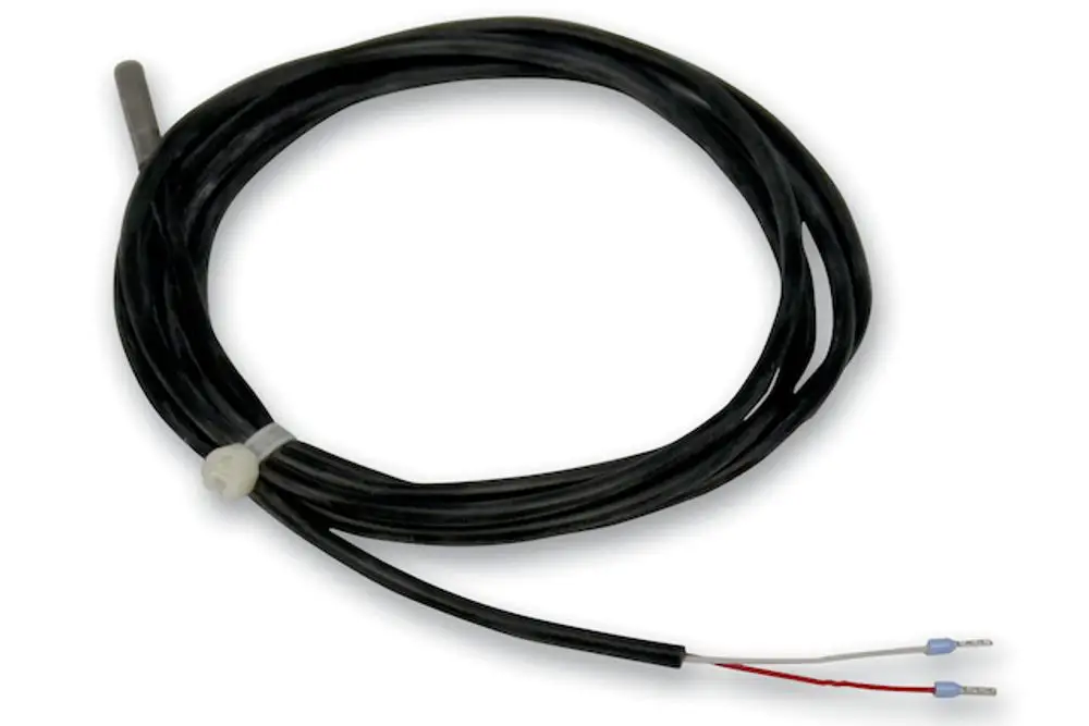 Tauchfühler mit schwarzen Kabeln, verbunden mit zwei Anschlüssen. Standardprodukt von Roth, verwendet zur Temperaturmessung in verschiedenen Anwendungen.